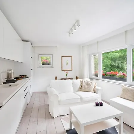 شقة Modern Bright Cozy 1bed1bath Hidden Gem! #79 *