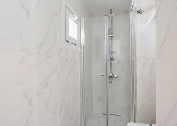 Modern Bright Cozy 1bed1bath Hidden Gem! #79 아파트 이스탄불